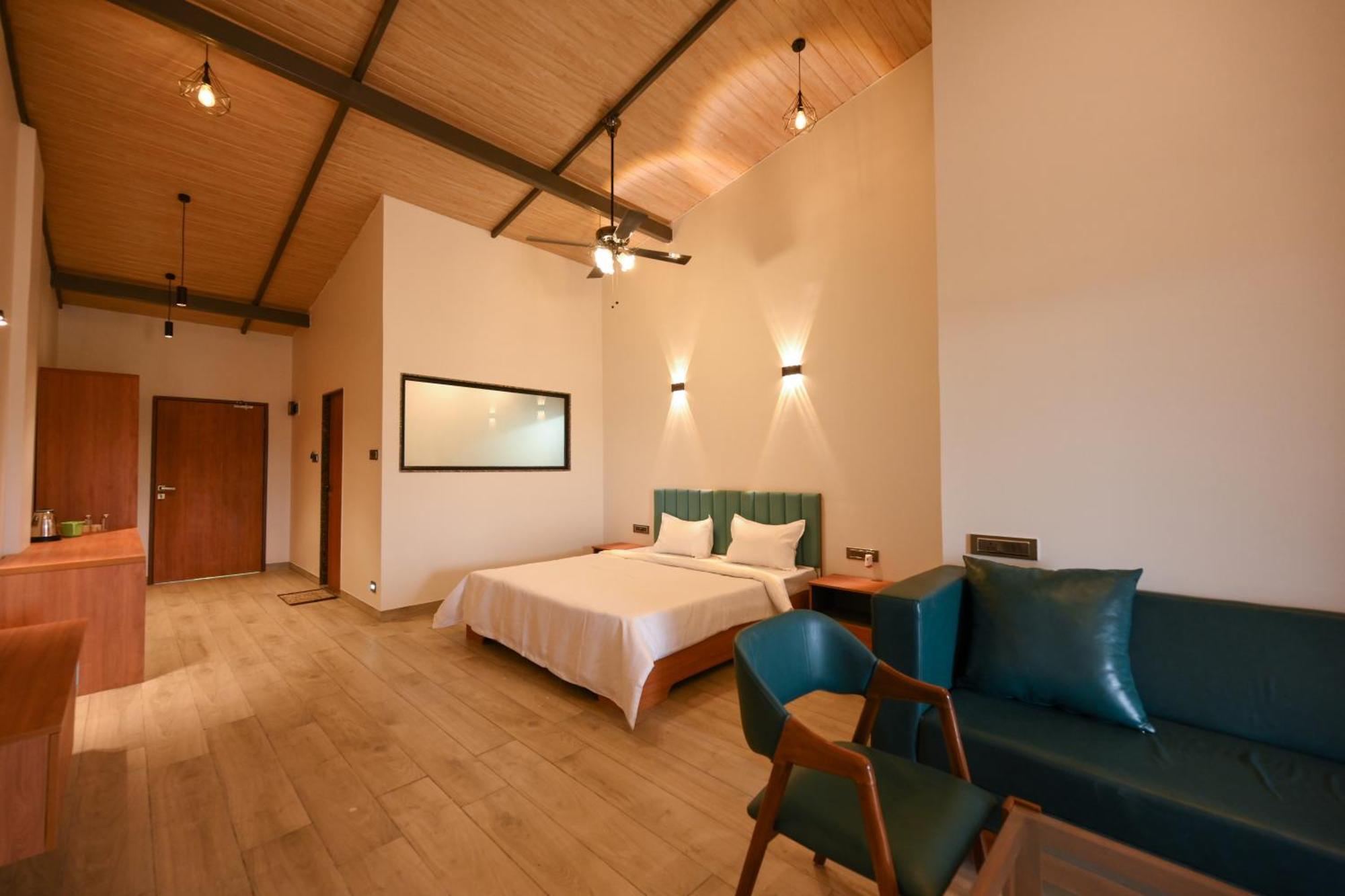E&G Green Courts Resort At Koroli Hill Station Nászik Kültér fotó
